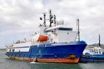 ID 4596 DISCOVERER 2 (1993/2722grt/IMO 9079315, ex-DISCOVERER II, C-MARLIN, GECO MARLIN) - a Bahamian-registered research ship manoeuvres toward the VT Fitzroy drydock in Auckland, New Zealand.